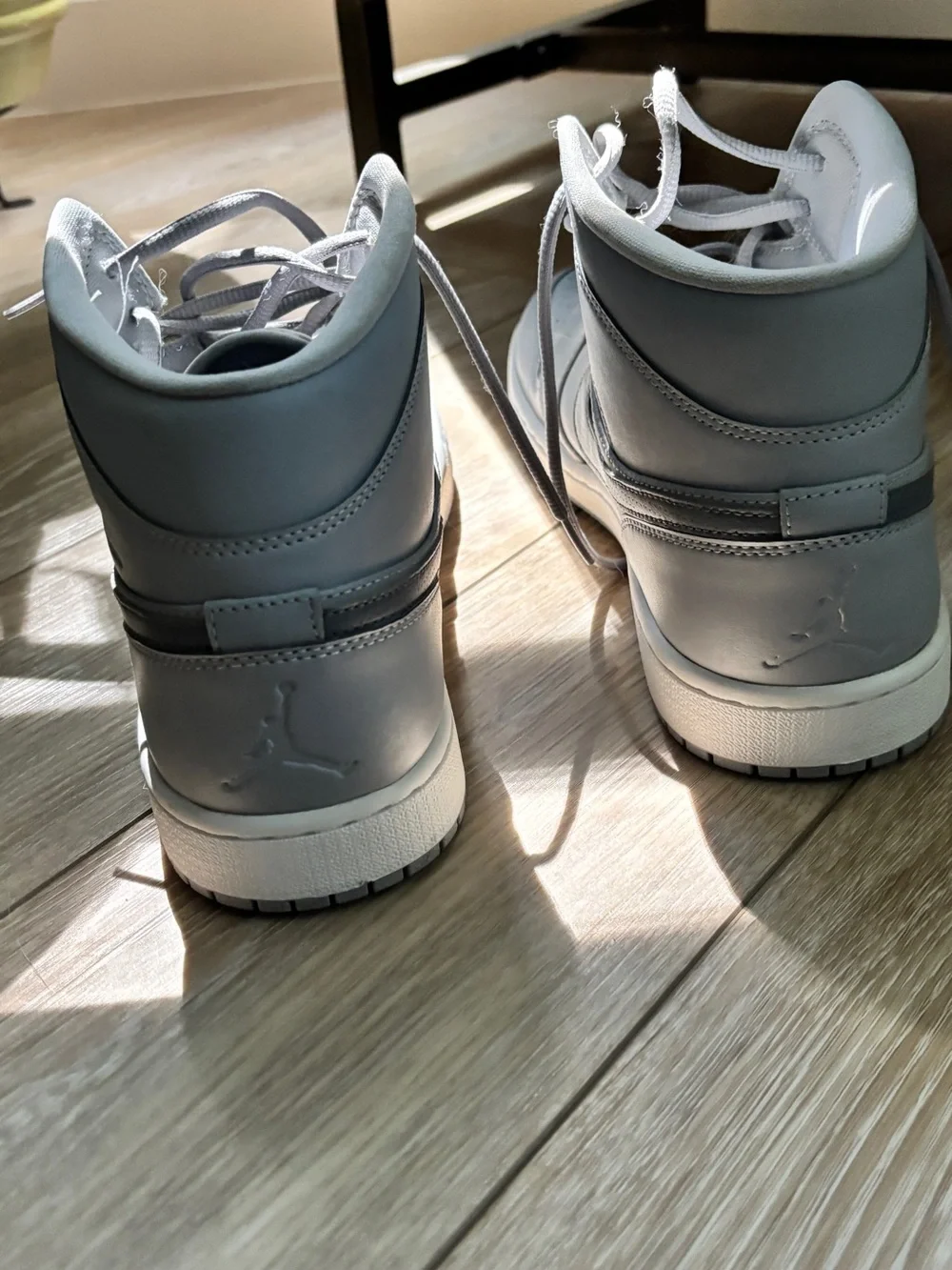 Nike Men’s Mid-Top Sneakers - Grey Size 11